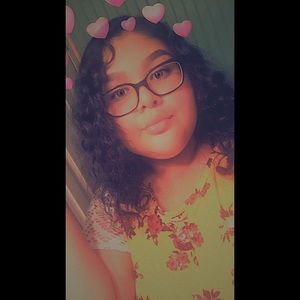 Meet your Posher, Lidia